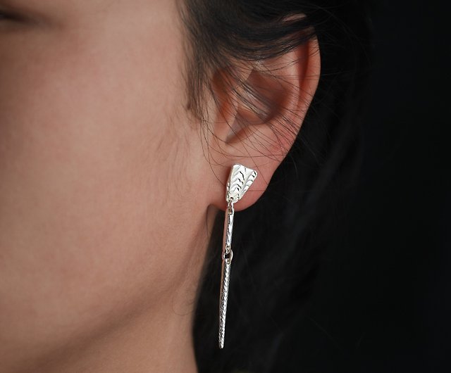 925 Silver natural texture asymmetric earrings orphan handmade