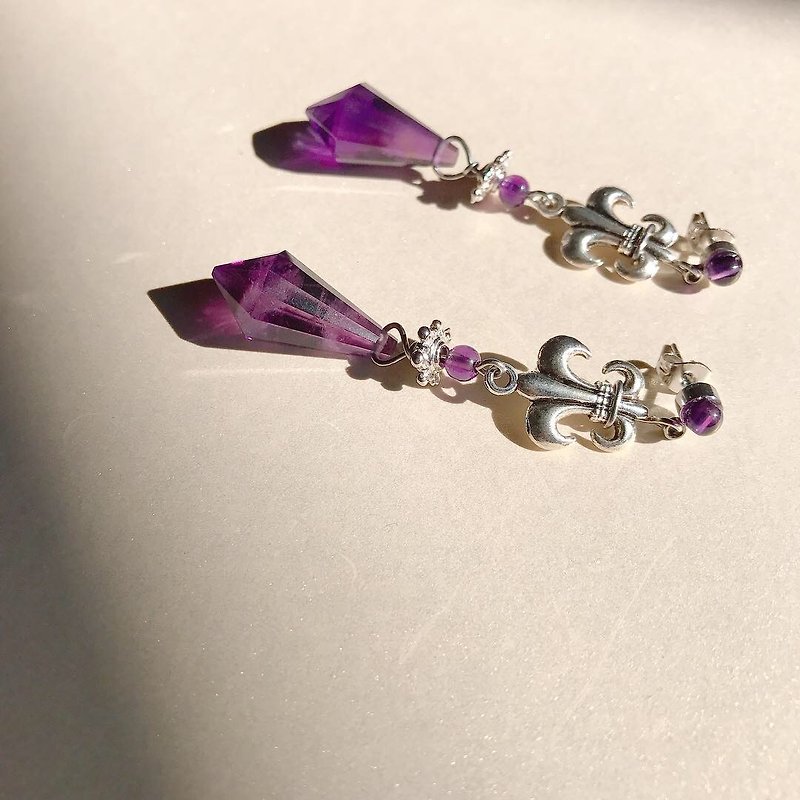 【Lost And Find】Natural  quartz crystal earring - ต่างหู - เครื่องเพชรพลอย สีม่วง