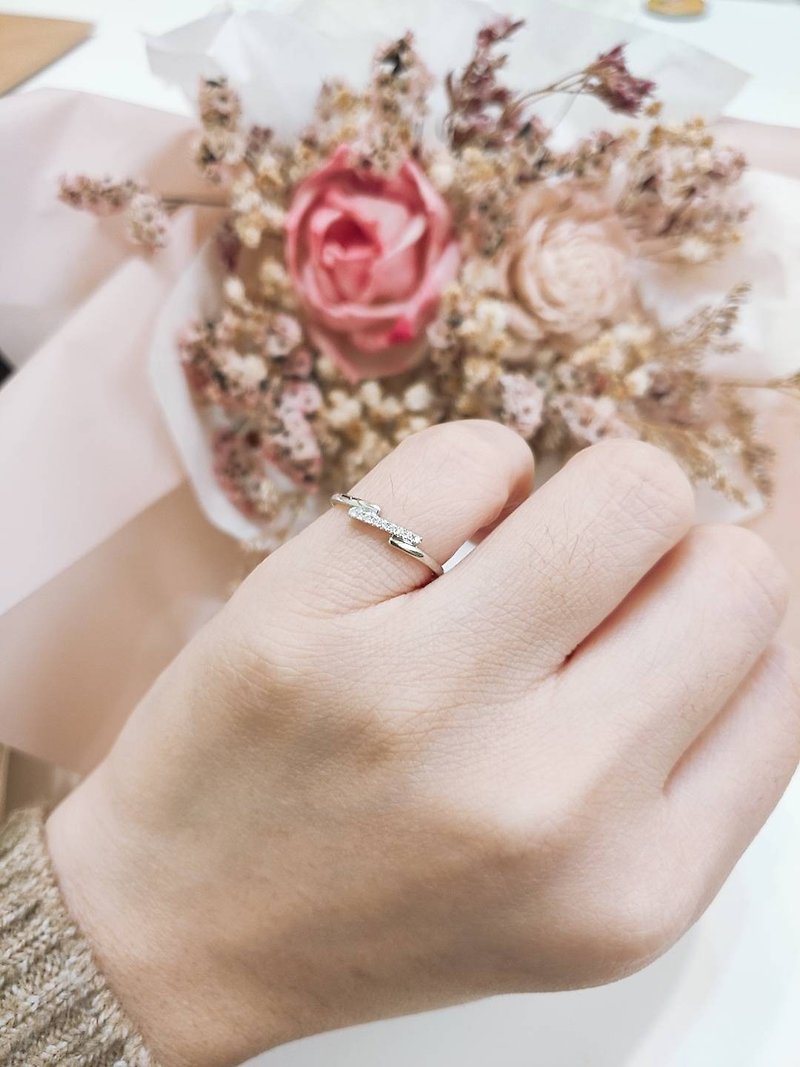 [Duoxi Jewelry] Favor - Favor Series Diamond Ring/Ring - แหวนทั่วไป - โลหะ 