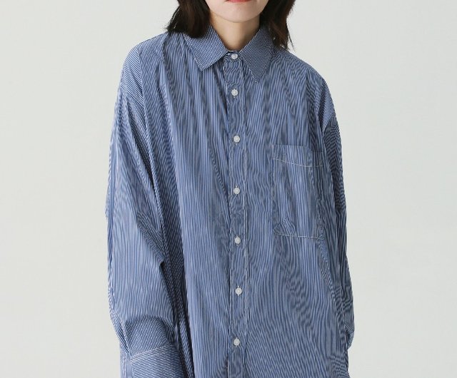 Blue striped 2-color vertical strip college style shirt Japanese