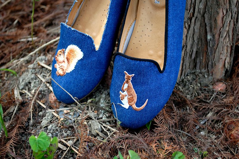Selected embroidery handmade shoes embroidered custom leather bag shoes lady shoes lazy shoes B91902 embroidery - Women's Oxford Shoes - Cotton & Hemp Blue