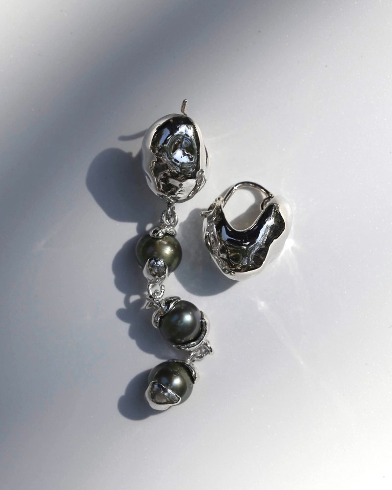 Soft pearl drop earring 柔軟珍珠墜 耳環 - 耳環/耳夾 - 純銀 銀色