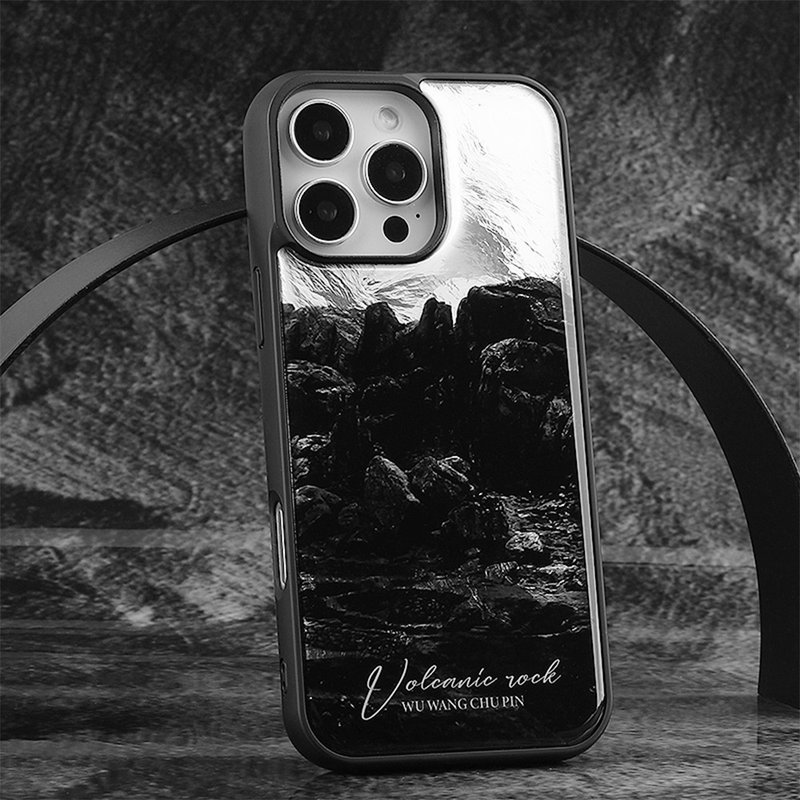 Rock layer volcanic stone drip glue glossy iPhone case - เคส/ซองมือถือ - วัสดุอื่นๆ 