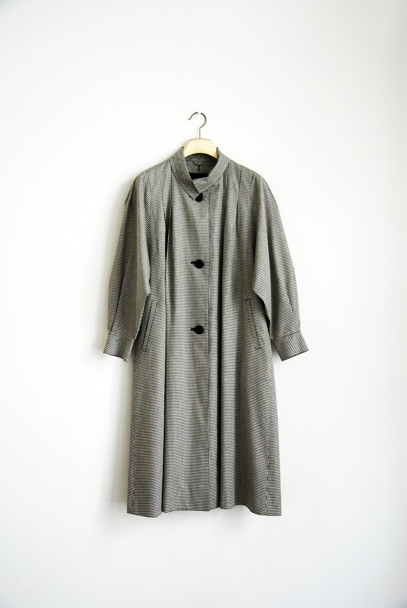 Ancient coat coat - เสื้อแจ็คเก็ต - วัสดุอื่นๆ 