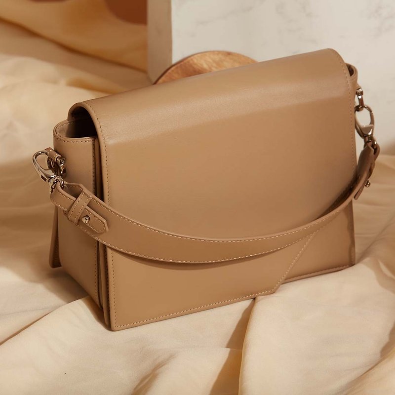 Oblique bag in beige - Handbags & Totes - Genuine Leather Khaki