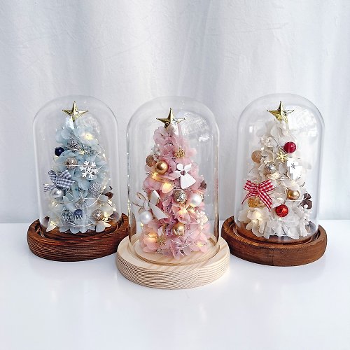 WEIWEI FLOWER 威威花藝設計 聖誕禮盒 客製化禮物 永生繡球聖誕樹LED鐘罩