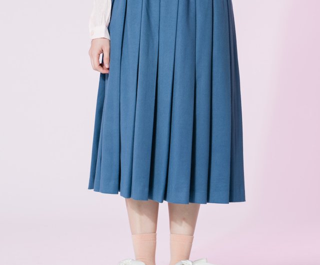 elastic pleated skirt