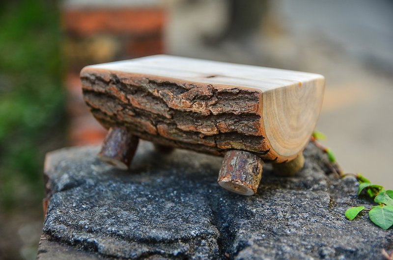 Natural log small table - handmade eucalyptus - ของวางตกแต่ง - ไม้ 