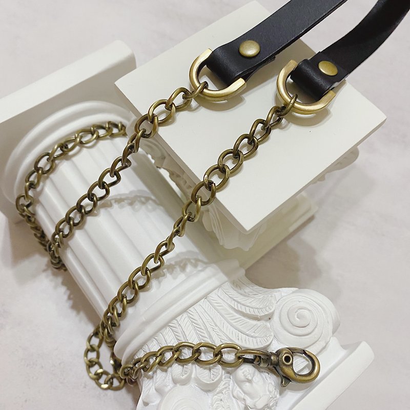 Handmade leather chain strap black - Other - Genuine Leather Black