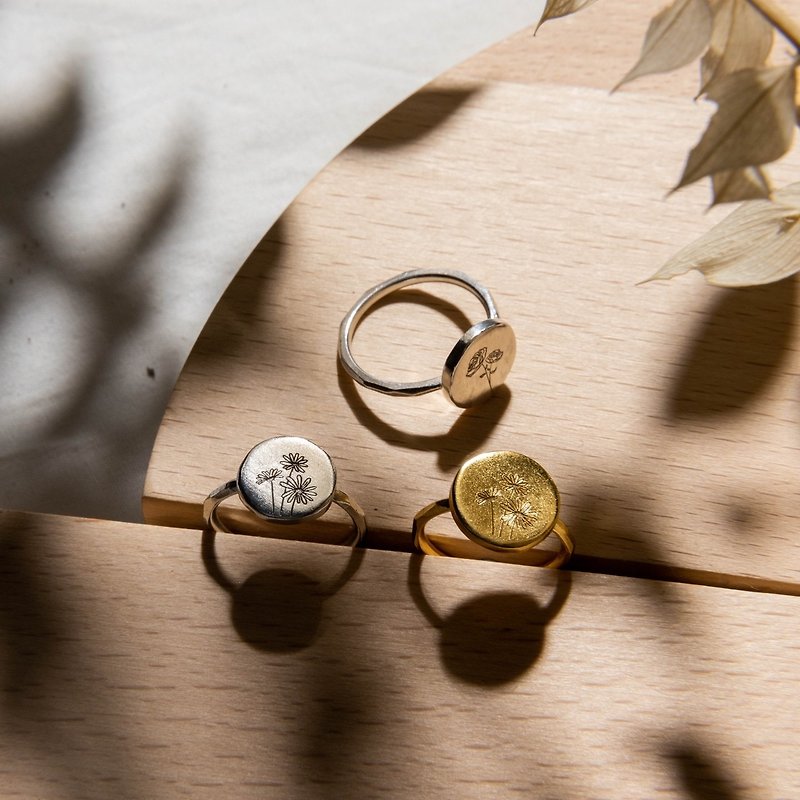 Bloom custom-made sterling silver ring (2 styles: gold and Silver) - แหวนทั่วไป - วัสดุอื่นๆ สีเงิน