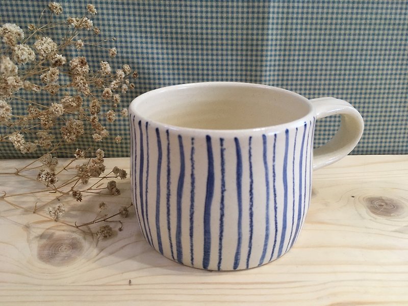 Straight Markov - Blue Line - Mugs - Pottery Blue