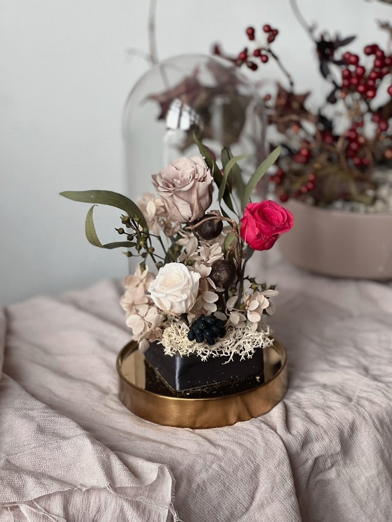 Preserved flowers/lasting flower glass cover/customized - ช่อดอกไม้แห้ง - พืช/ดอกไม้ 