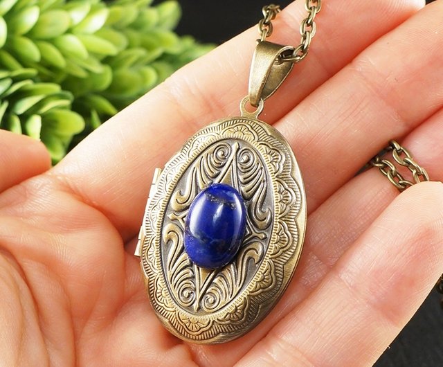 Lapis lazuli locket deals