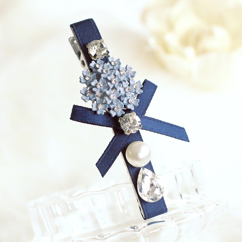 Romantic Enamel Flower Decoration Hair Clip - Hair Accessories - Other Materials Blue