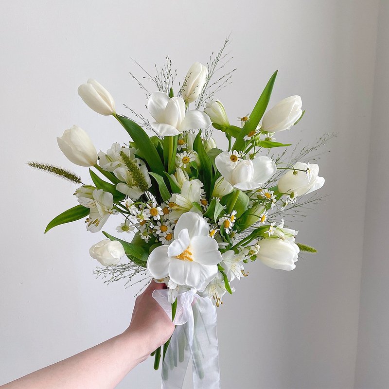 [Flowers] White and green tulip perfume fairy lily Korean flower bouquet - อื่นๆ - พืช/ดอกไม้ ขาว