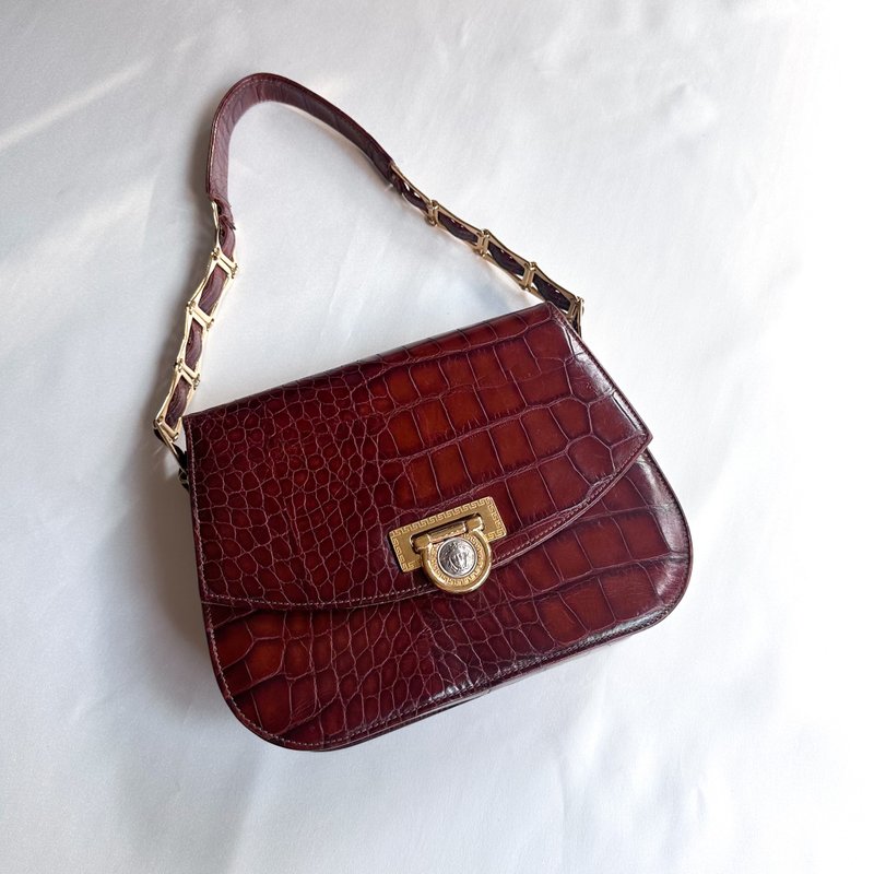 Vintage Versace crocodile embossed armpit bag vintage bag - กระเป๋าถือ - หนังแท้ สีดำ