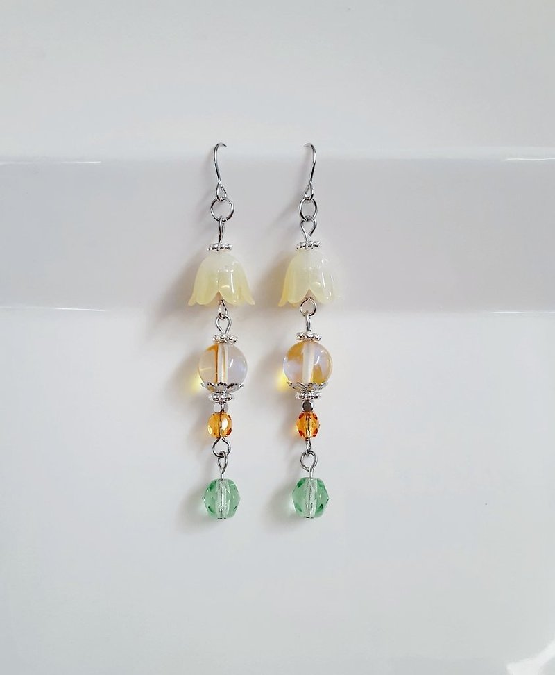 Yellow-green earrings made of lily of the valley beads, Luna Flash, and Czech beads. Spring colors, cute, birthday present, lily of the valley, can be changed to hypoallergenic earrings or Clip-On. - Earrings & Clip-ons - Glass Yellow