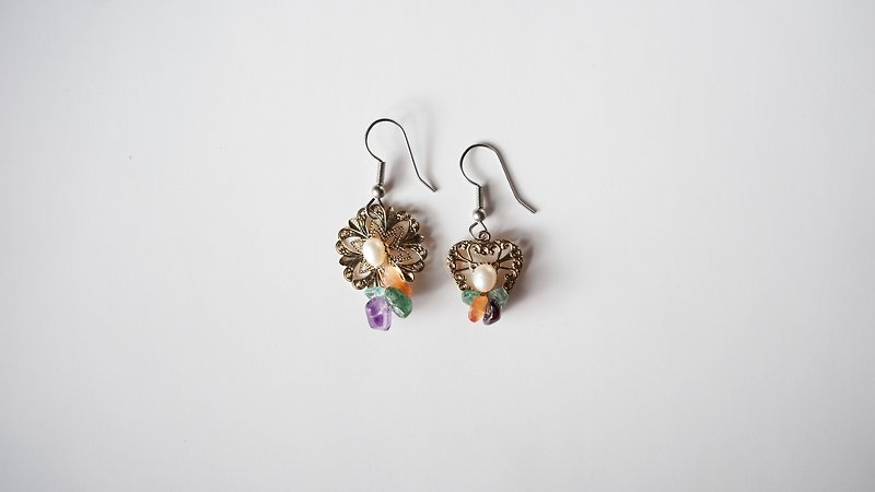 [] Six-color rainbow hand for X natural stone earrings - ต่างหู - เครื่องเพชรพลอย หลากหลายสี