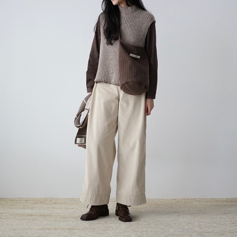Turtleneck Cashmere Vest - 女毛衣/針織衫 - 羊毛 咖啡色