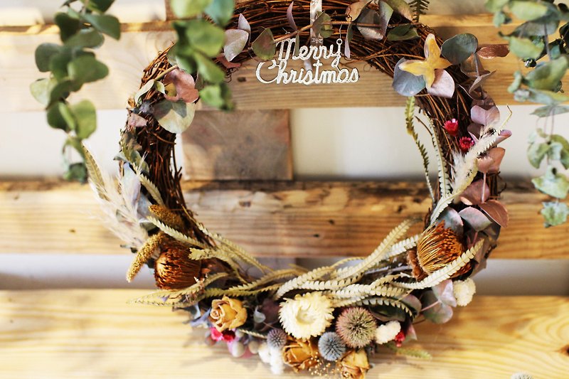 ▎ Eucalyptus micro Christmas dried wreath + UV butterfly ▎ chain dried flowers limited - Items for Display - Paper Gray