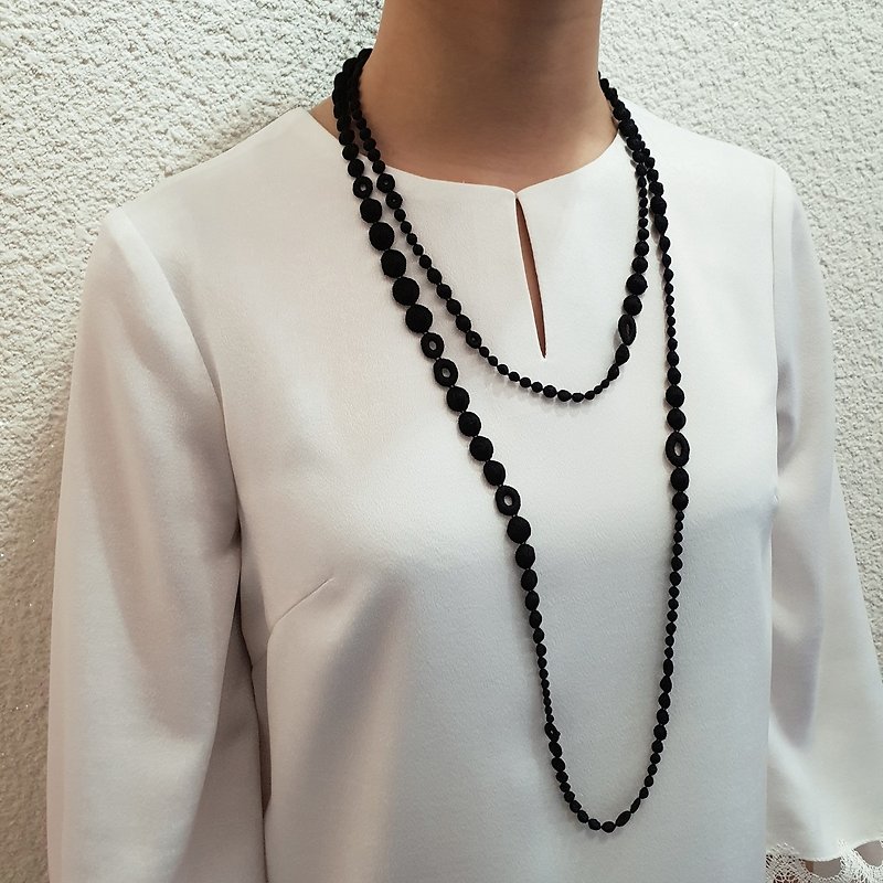 Milk fiber long necklace gift - Long Necklaces - Other Materials Black