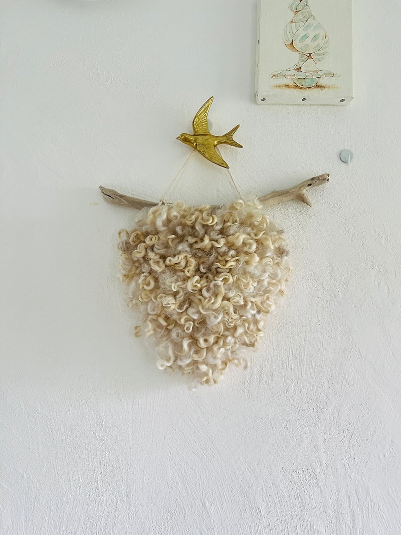 Kuri Kuri Romney's hanging - Wall Décor - Wool 