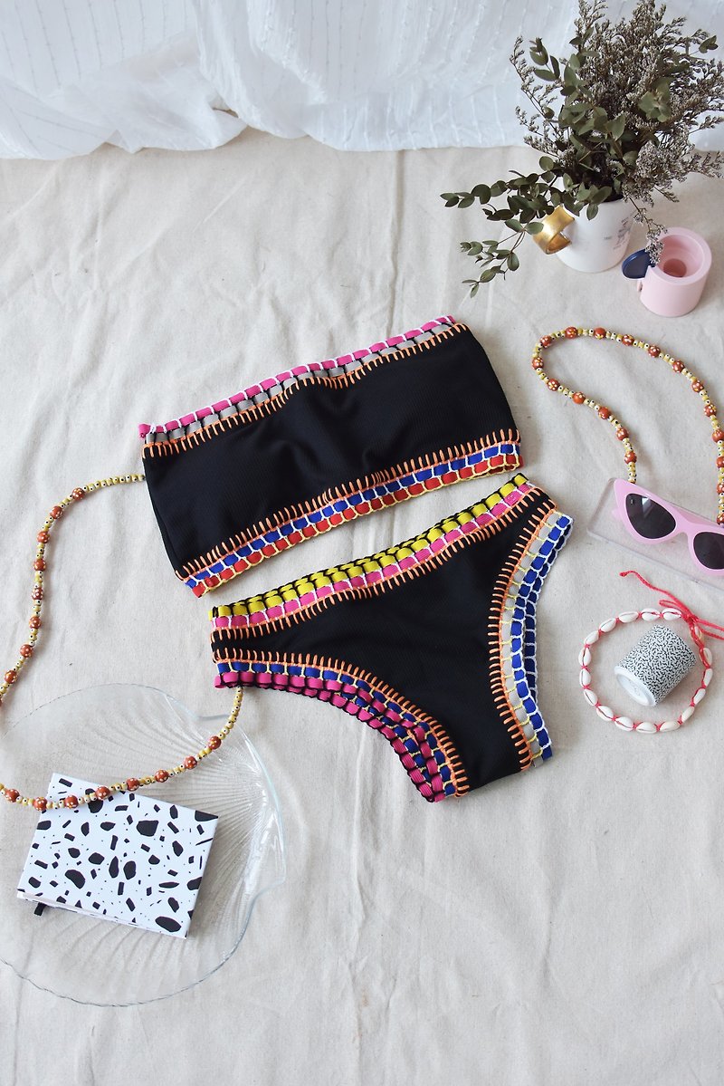 Black crochet bikini - 女泳衣/比基尼 - 其他材質 黑色