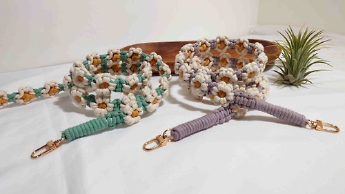 簡單玩.編織 六瓣小花手機掛繩、手機背帶、顏色客製化 / 客製化.交換禮物