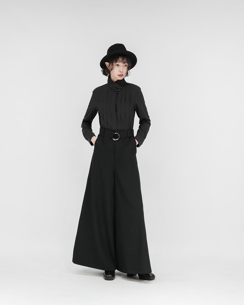 MUKK DESIGN turtleneck pleated shirt - Women's Tops - Cotton & Hemp Black