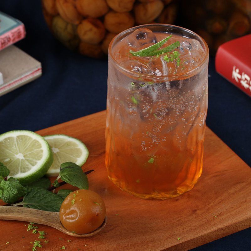 台北自釀梅酒課 可完成 2 瓶共1400ml 費用含基酒 再品 5 種梅酒 - 烘焙/烹飪/料理 - 濃縮/萃取物 