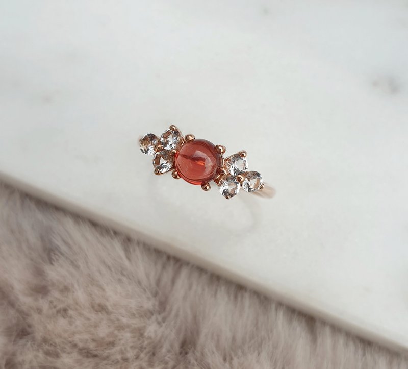 Garnet ring (Garnet) decorated with white topaz, 925 Silver, rose gold plated - 戒指 - 寶石 紅色