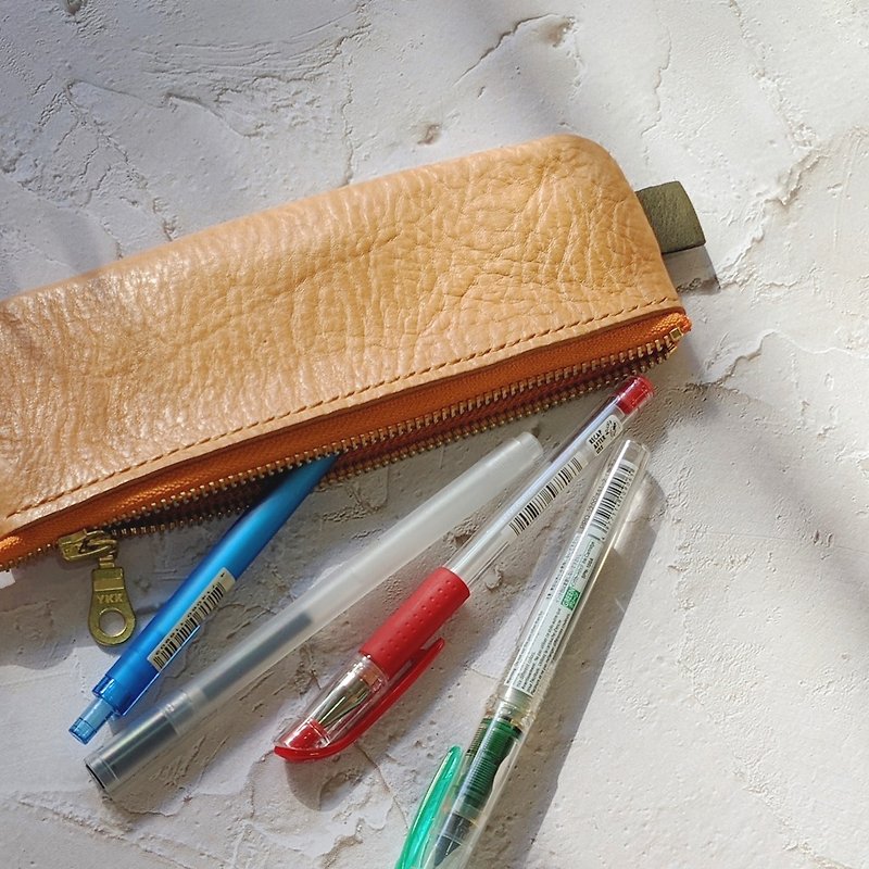 Handmade genuine leather texture pencil case pencil case earth tone plain surface - Pencil Cases - Genuine Leather Orange