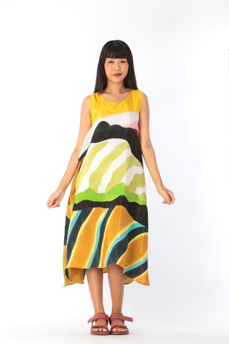 Dress Hand Paint Soft Cotton Silk for Yoga Vacation Holidays - 洋裝/連身裙 - 棉．麻 黃色