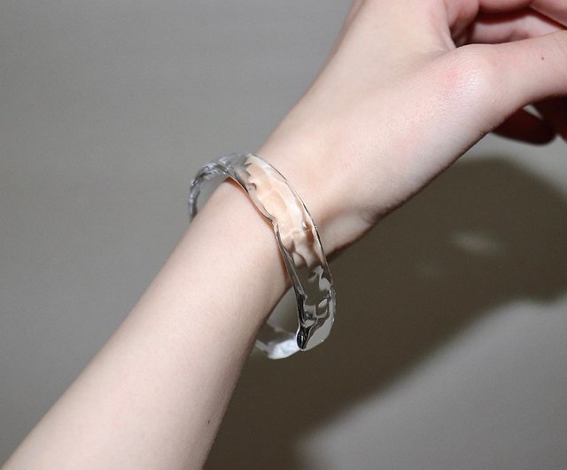 氷のガラスバングル glass bangle bracelet - ショップ MATSUKAWA