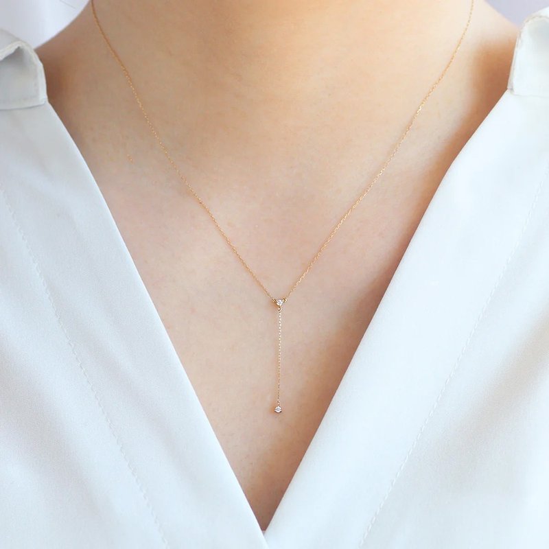 Japanese MONATELIER | K10 (gold) natural diamond necklace [Alvin] - สร้อยคอ - เครื่องประดับ สีทอง