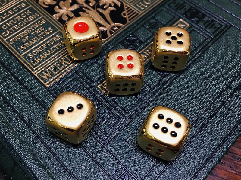 [Yama Gold Jewelry] Play gold dice with arrogance:: 9999 pure gold - อื่นๆ - ทอง 24 เค 