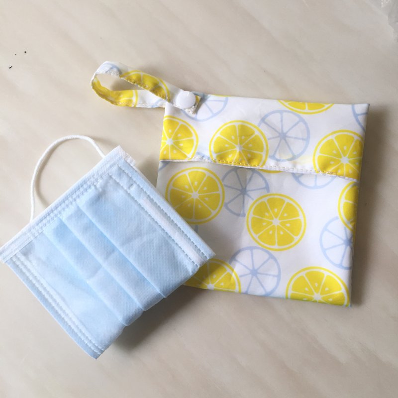 檸檬黃 /口罩暫放收納袋/防水萬用袋 - 其他 - 防水材質 黃色