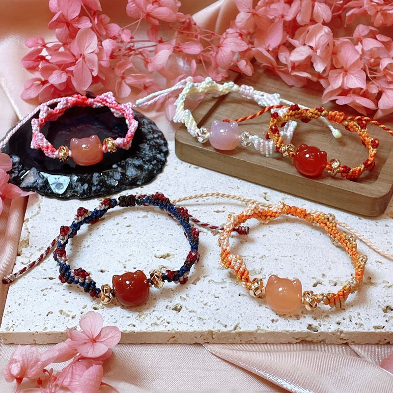 緋紅色鹽源瑪瑙小貓貓頭編繩手鍊 - 手鍊/手環 - 玉石 粉紅色