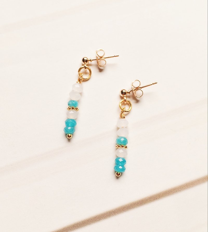 La Don - Earrings - Stacked blue chalcedony ear clip / ear clip - Earrings & Clip-ons - Acrylic Gold