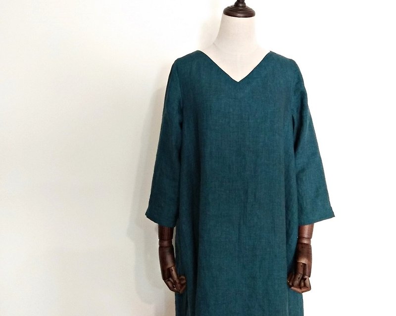V-neck umbrella dress sand-washed linen deep lake green - Women's Tops - Cotton & Hemp Green