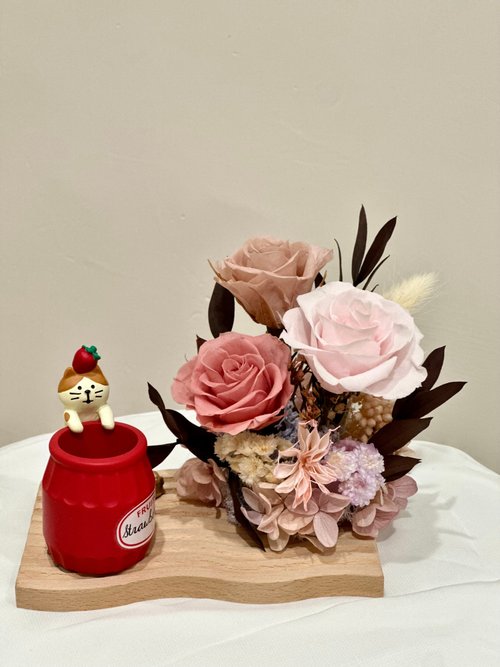 Miau Flowers 喵喵花室 復古色系永生花筆筒 擴香 辦公小物 交換禮物 新年禮物 開幕花禮