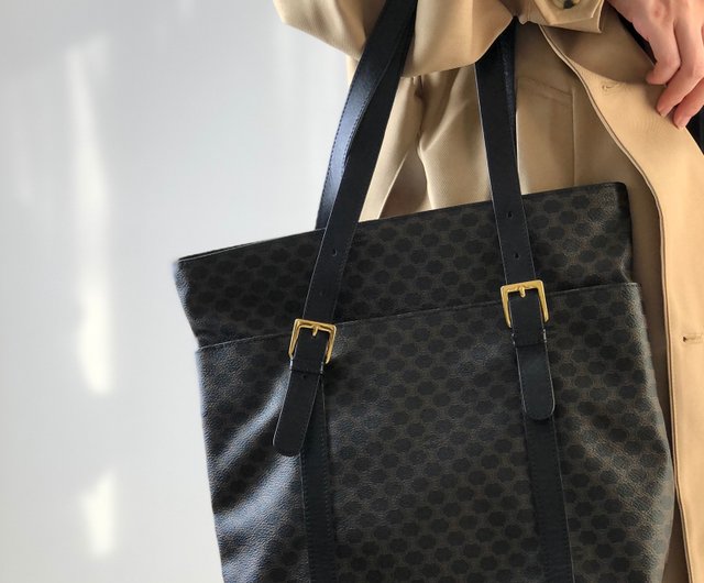 日本直送 名牌中古包 】CELINE セリーヌ トートバッグ ブラック PVC レザー vintage ヴィンテージ オールド ys3btx -  ショップ VintageShop solo トートバッグ・ハンドバッグ - Pinkoi