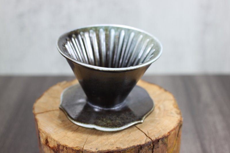 【我愛媽媽】柴燒咖啡濾杯 V50 鶯歌燒 自然釉 台灣設計製造 - 咖啡壺/手沖壺 - 瓷 