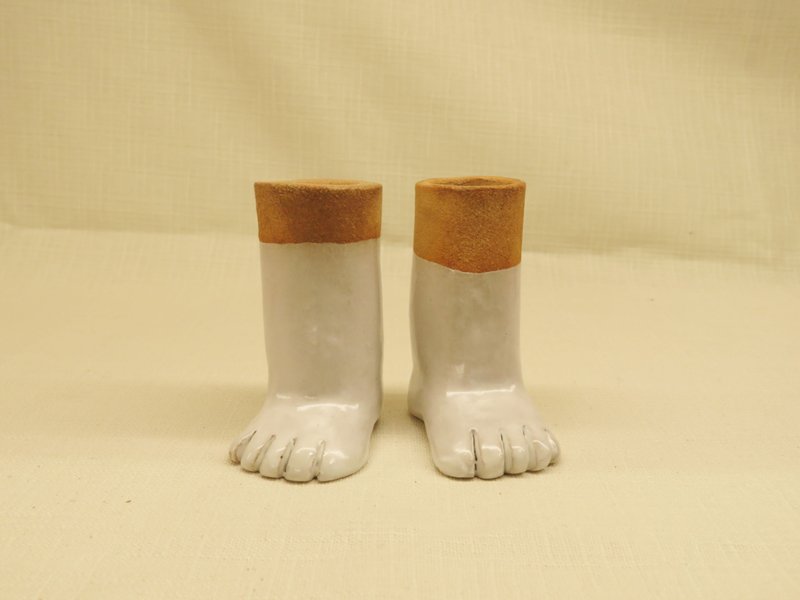 Feet Toothbrush holder - อุปกรณ์ห้องน้ำ - ดินเผา ขาว