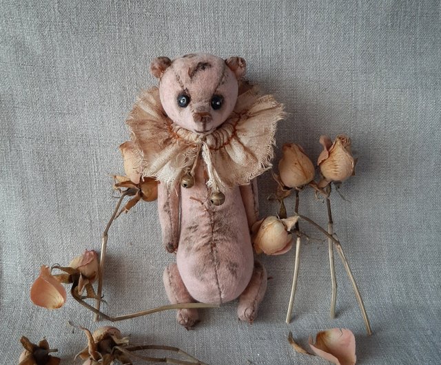 Vintage style discount teddy bear