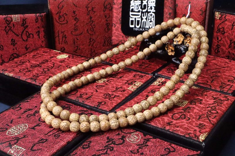 Fine Yinpi Xingyue Bodhi Seed 10x9mm First Month Dry Rubbed Buddha Beads 108 Customized - สร้อยคอ - พืช/ดอกไม้ 