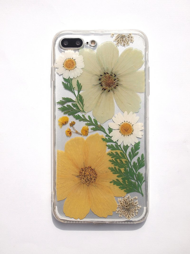 Pressed flower phone case, Handmade phone case, iPhone 7 plus, Lake green cosmos - เคส/ซองมือถือ - พลาสติก 