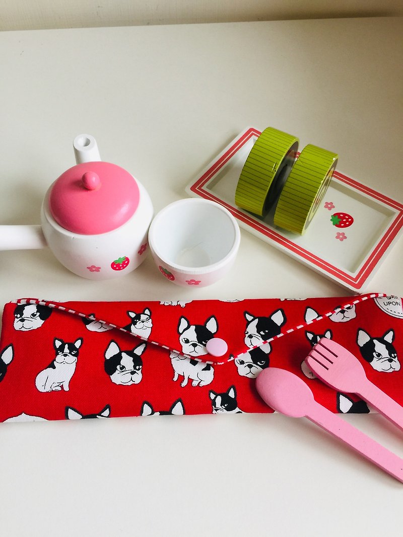 Wen Qingfeng environmentally friendly chopsticks bag bulldog red hand-made tableware bag. Exchange gifts. - กล่องเก็บของ - ผ้าฝ้าย/ผ้าลินิน สีแดง