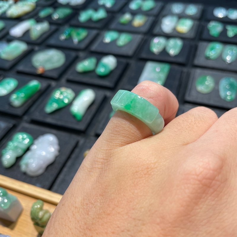 Hanyu Jewelry Ice Hibiscus Jade Ring. Small. Green Silk Burmese Jade Ring. Jade Ring. Sky - อื่นๆ - หยก 