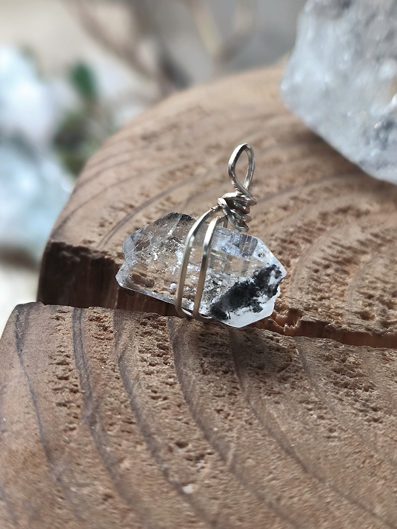 Hand-wound natural sparkling diamond pendant 925sliver Silver primeval forest - สร้อยคอ - คริสตัล 